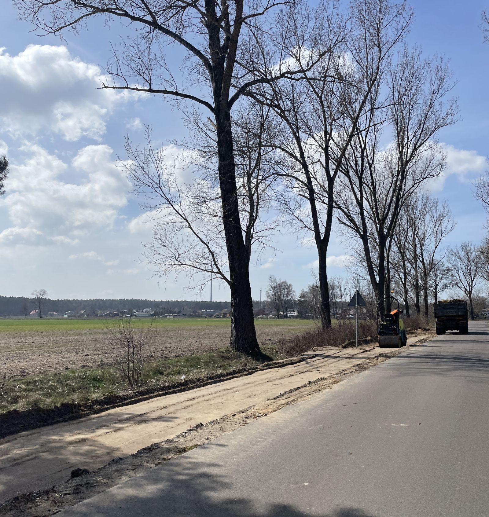 Trwa budowa ścieżki pieszo-rowerowej na odcinku Gliśnica–Nabyszyce