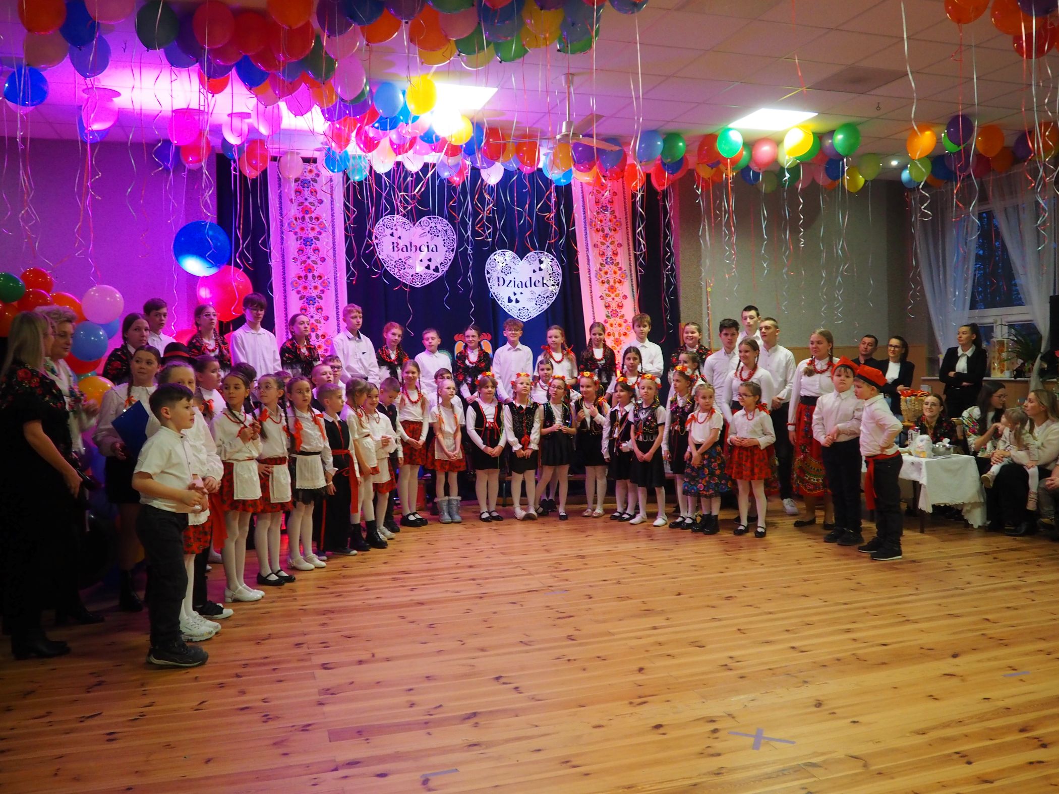 Dzień Babci i Dziadka na ludową nutę